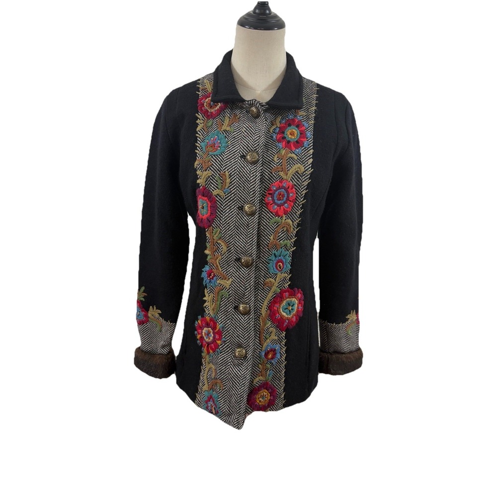 Y2K Icelandic Design Black Wool Embroidered Floral Coat Faux Fur Cuff Sz Xs Boho